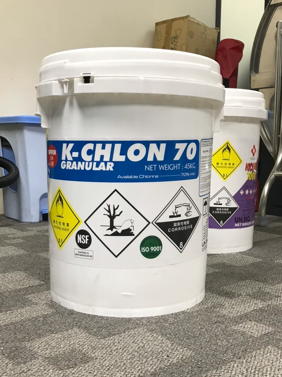 Chlorine Hi-CHLON 70% Nhật Bản